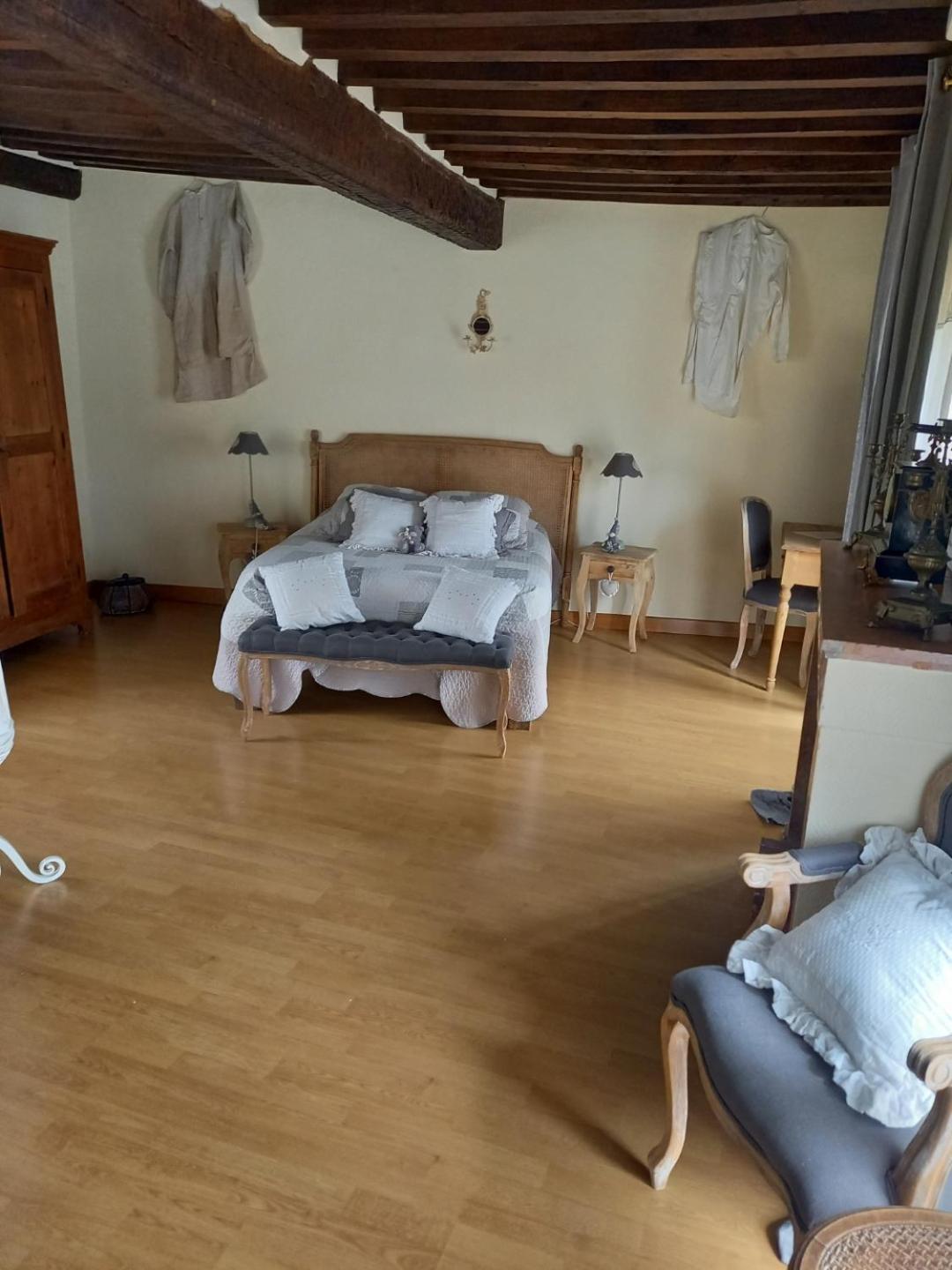 Les Trois Faisans Hotel Bligny-sur-Ouche ภายนอก รูปภาพ