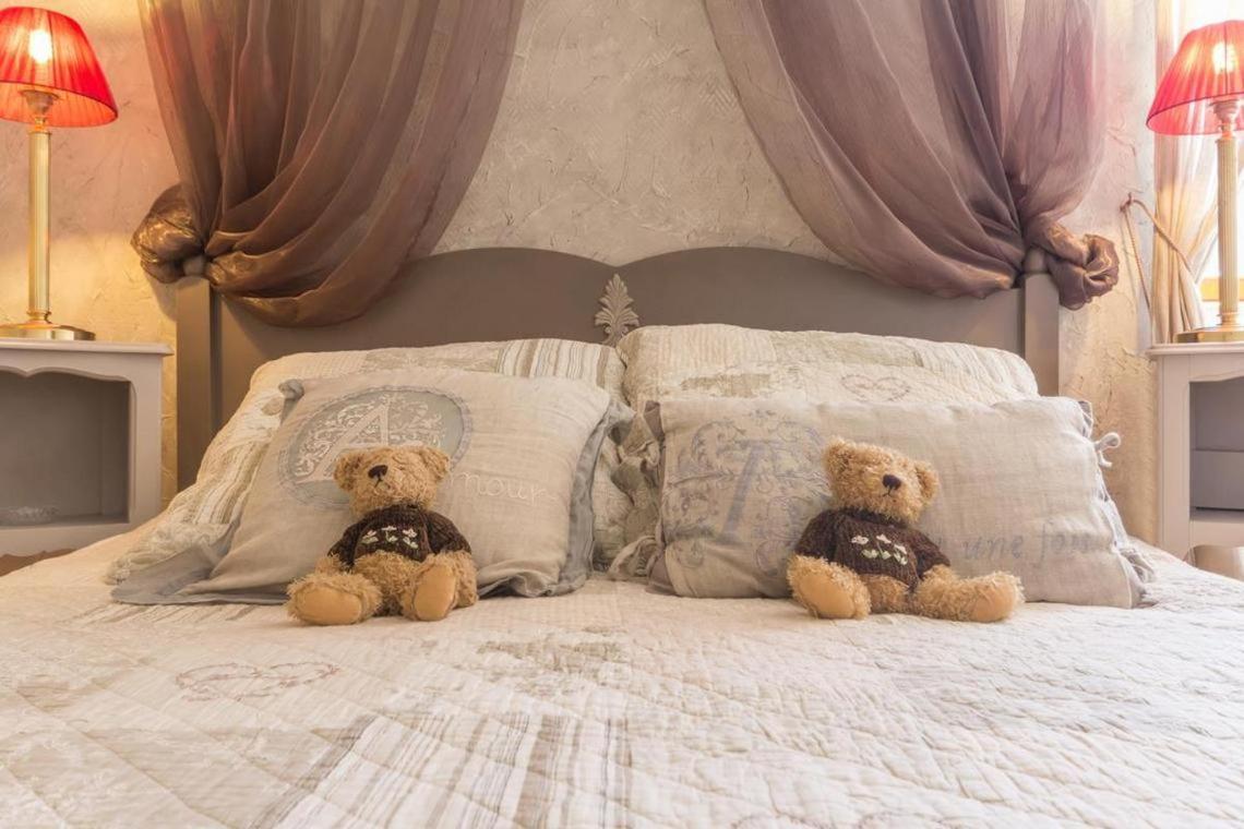 Les Trois Faisans Hotel Bligny-sur-Ouche ภายนอก รูปภาพ