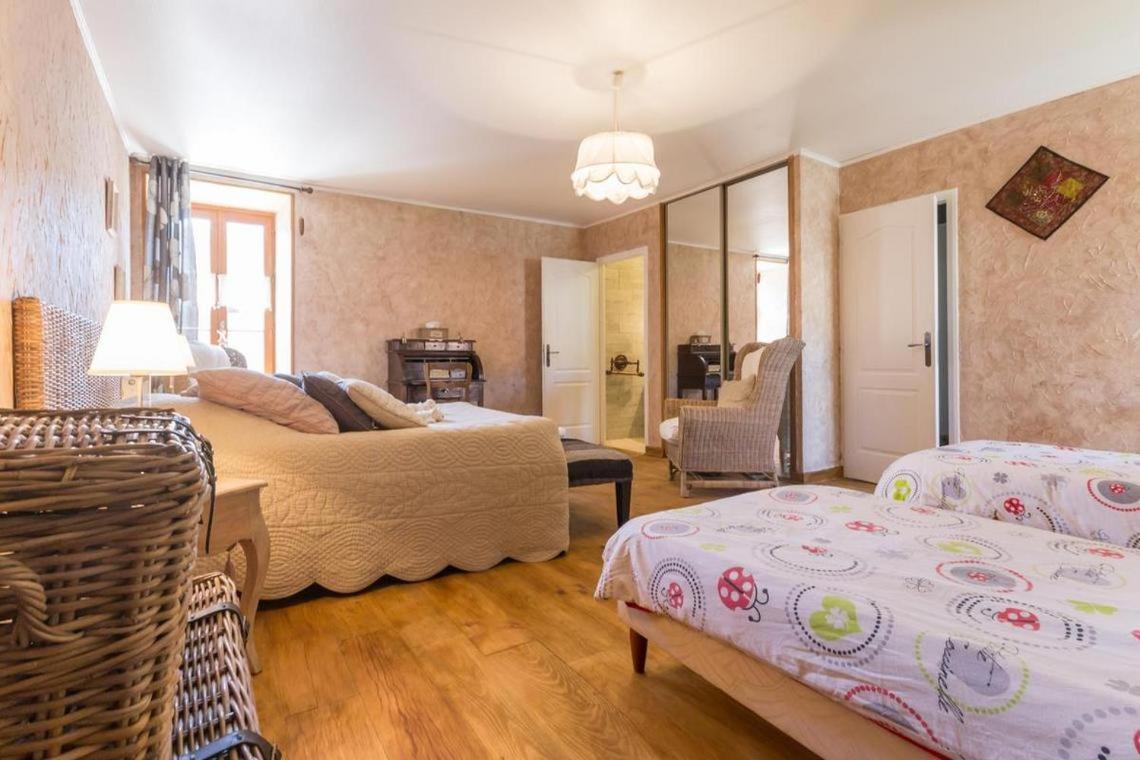 Les Trois Faisans Hotel Bligny-sur-Ouche ภายนอก รูปภาพ