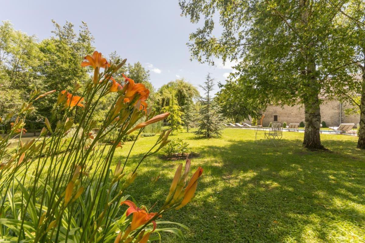 Les Trois Faisans Hotel Bligny-sur-Ouche ภายนอก รูปภาพ